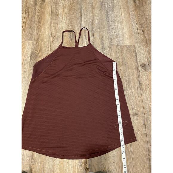 Athleta Womens Chi Dot Mesh Train Tank Top Size Medium - Picture 10 of 12